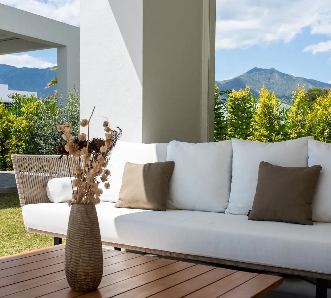 99228632-d8df-4cde-bdbe-cc20c9c5f393