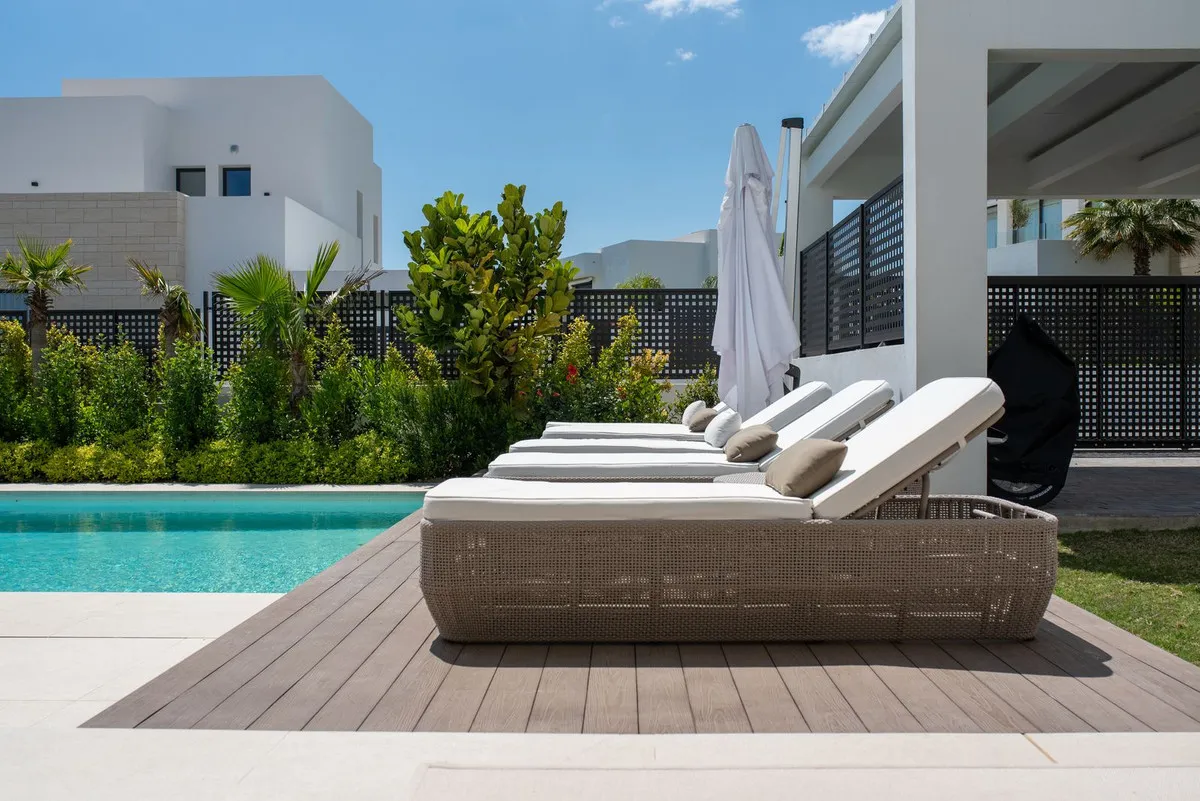 db0ada90-f54e-4c77-8dd0-441f10a8c8c0