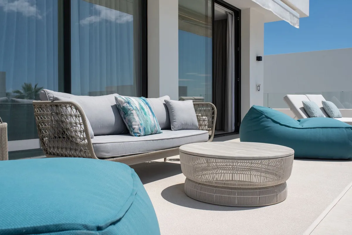 dfed6e87-8fcc-4e86-a130-7ff1ed336c3e