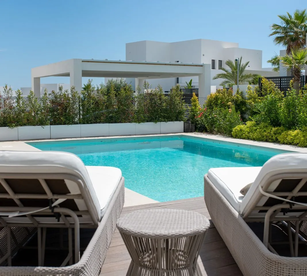 f8b43b45-c430-4f1a-a7f1-3d47ff109fd3