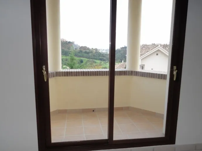 5d4e70e5-44a2-4967-8ebe-b20338649097