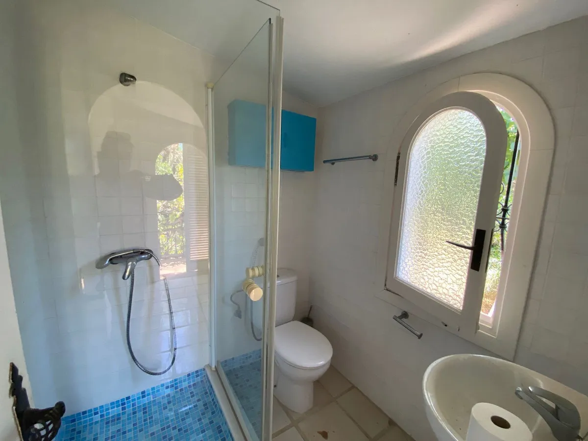 6b64c69f-d0eb-4b27-aa35-509cfaad77c7