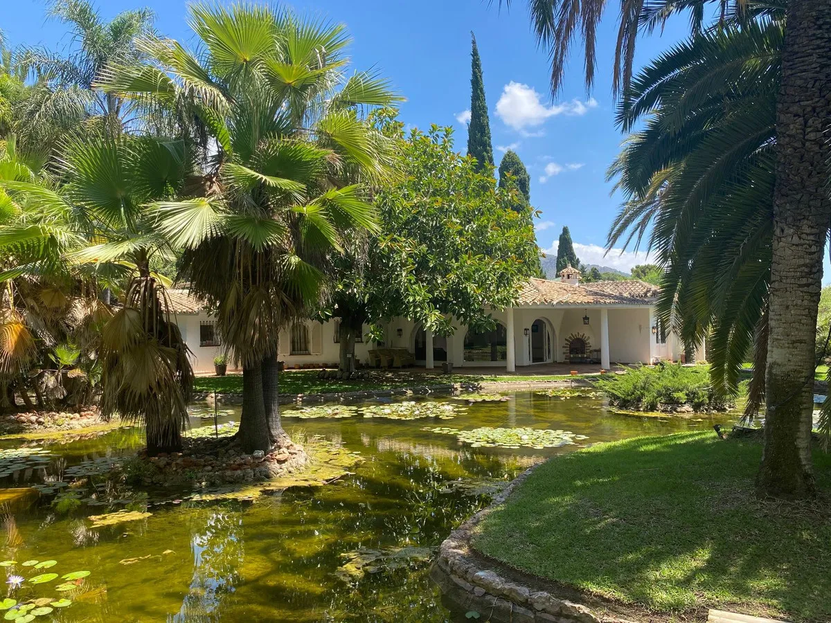 edbbef0f-ab9a-4f0e-8ccb-885b29b276cc