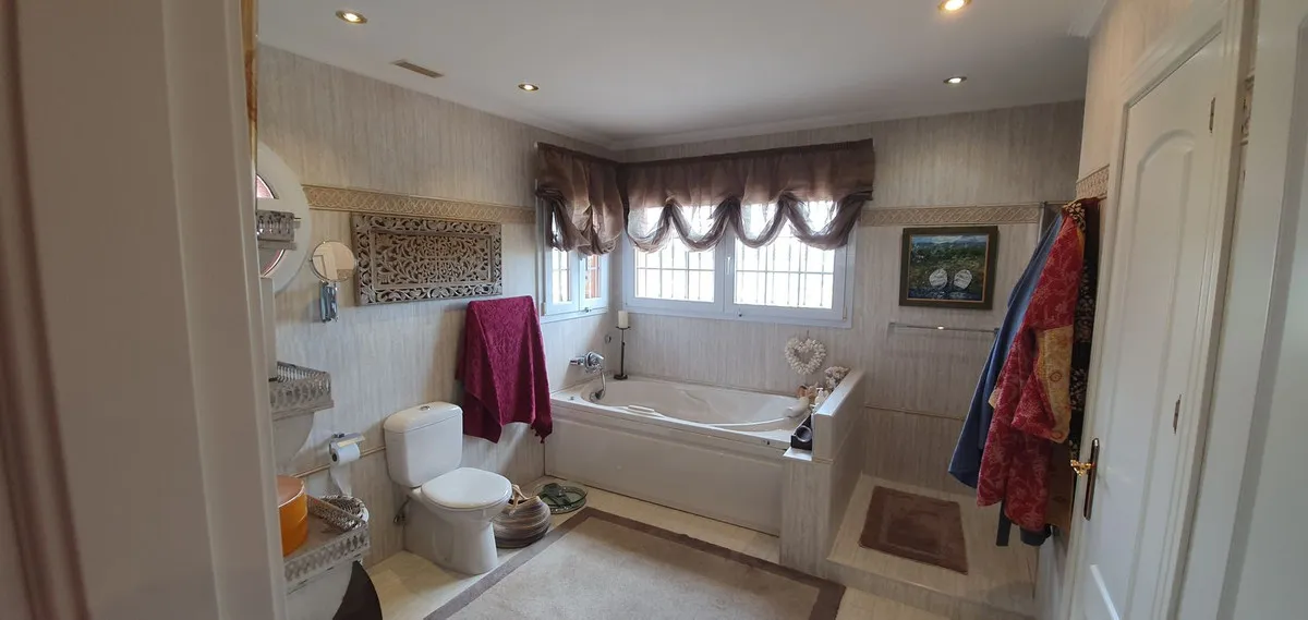 36b15ca9-4221-4d06-9a43-905541288fbb