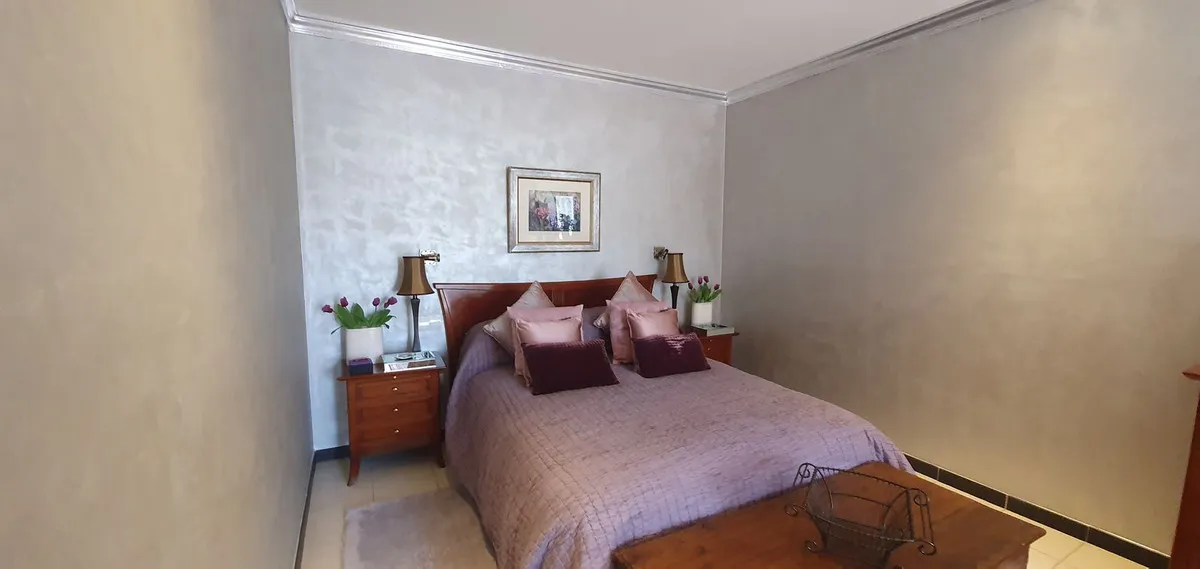 6fe63415-e1af-40be-8a23-97886bed489f