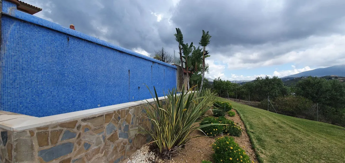 70eda0ee-da44-4d05-8bd9-3f008d69f36c