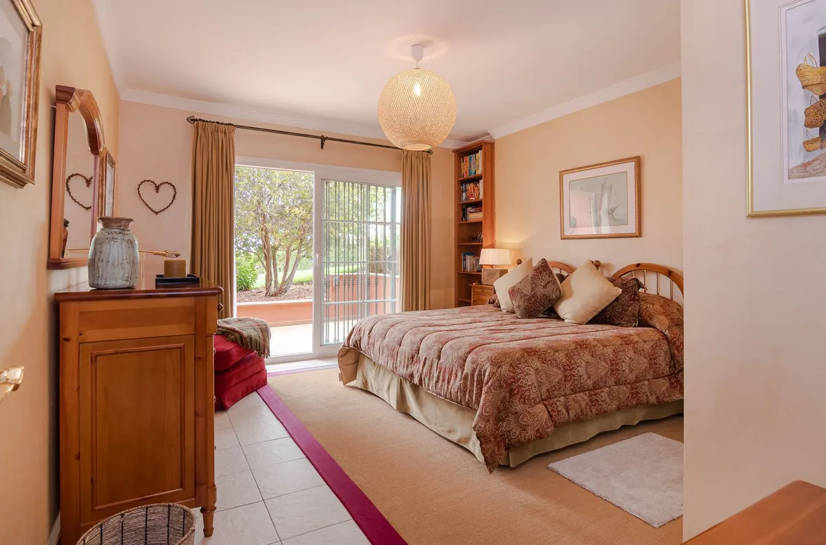 94c0c4f4-4097-42b4-a328-61714a7f3983