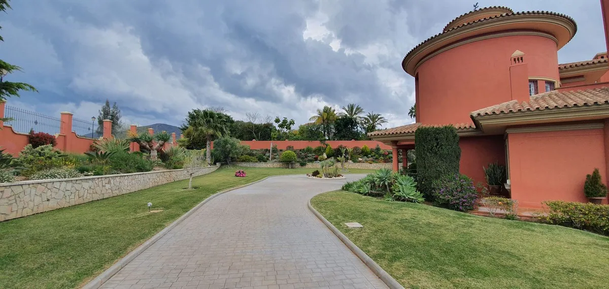 98c44bcc-bcf6-4ff1-a950-8dc6ae6e92df