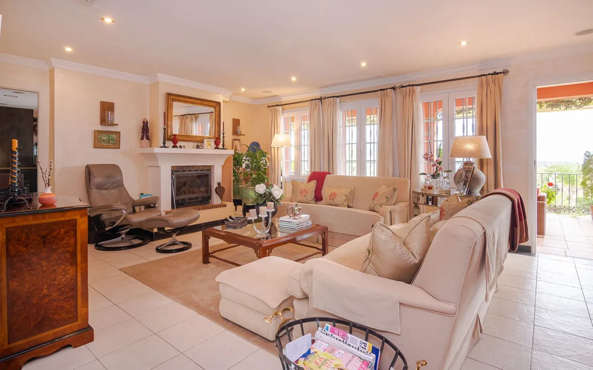 d1a90401-5ba0-4edb-bc3c-bba298529704