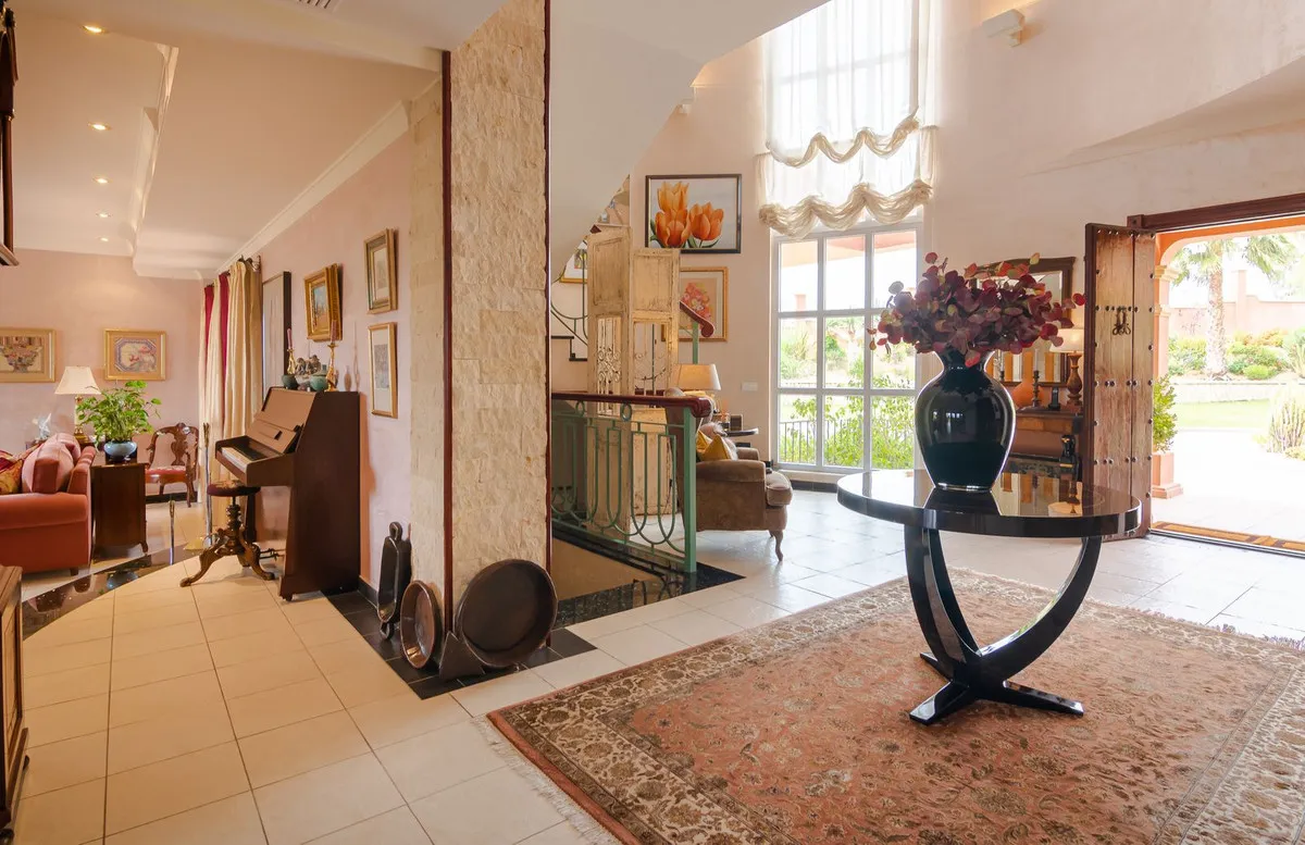 fef4c6a1-971f-4b0c-aa01-8bfb2bcf0b97