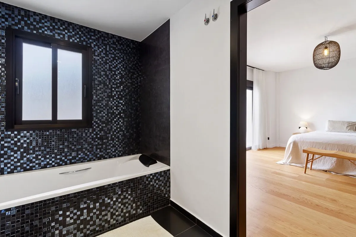 4705362f-138a-4da5-bd8c-7cc28ed73b6a