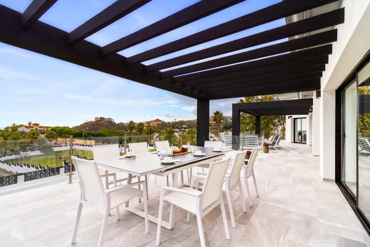 a25ed435-8bbb-4c05-ad3e-dbb5ecc9cea8