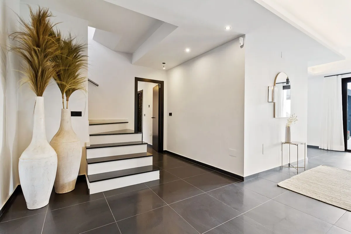 db7fd4f0-2bb5-4795-bb58-85a63976a9b6