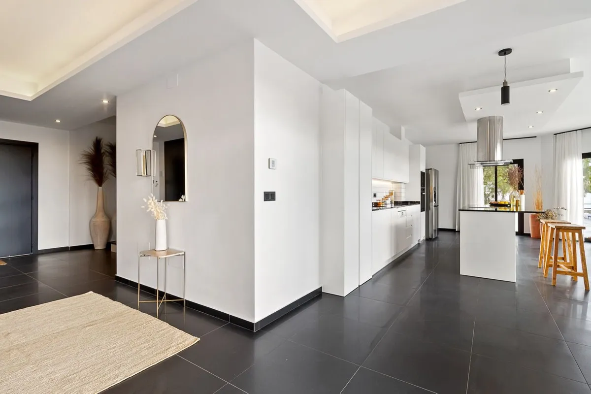 f5f1f2fb-fcab-4016-8e79-171a49d4abc6