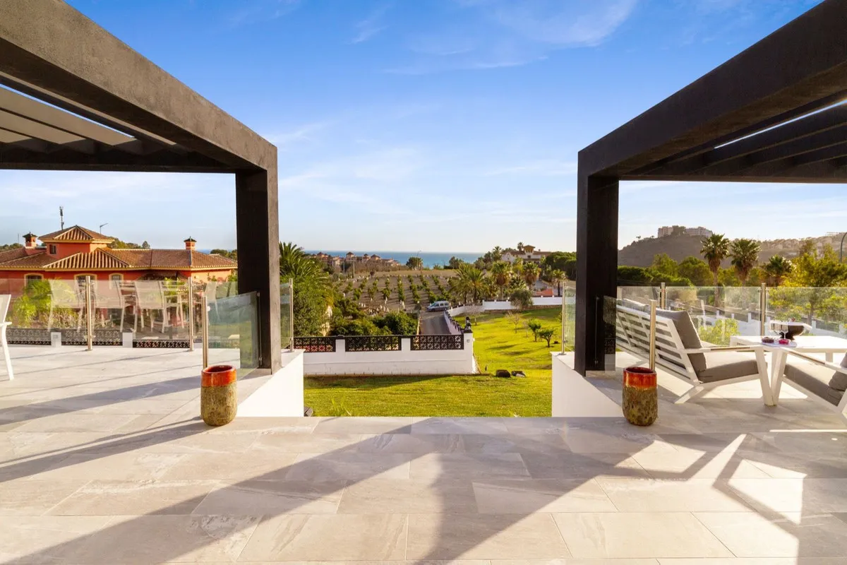 ff7e87bb-f0ba-4cd3-8234-81f23d45f118