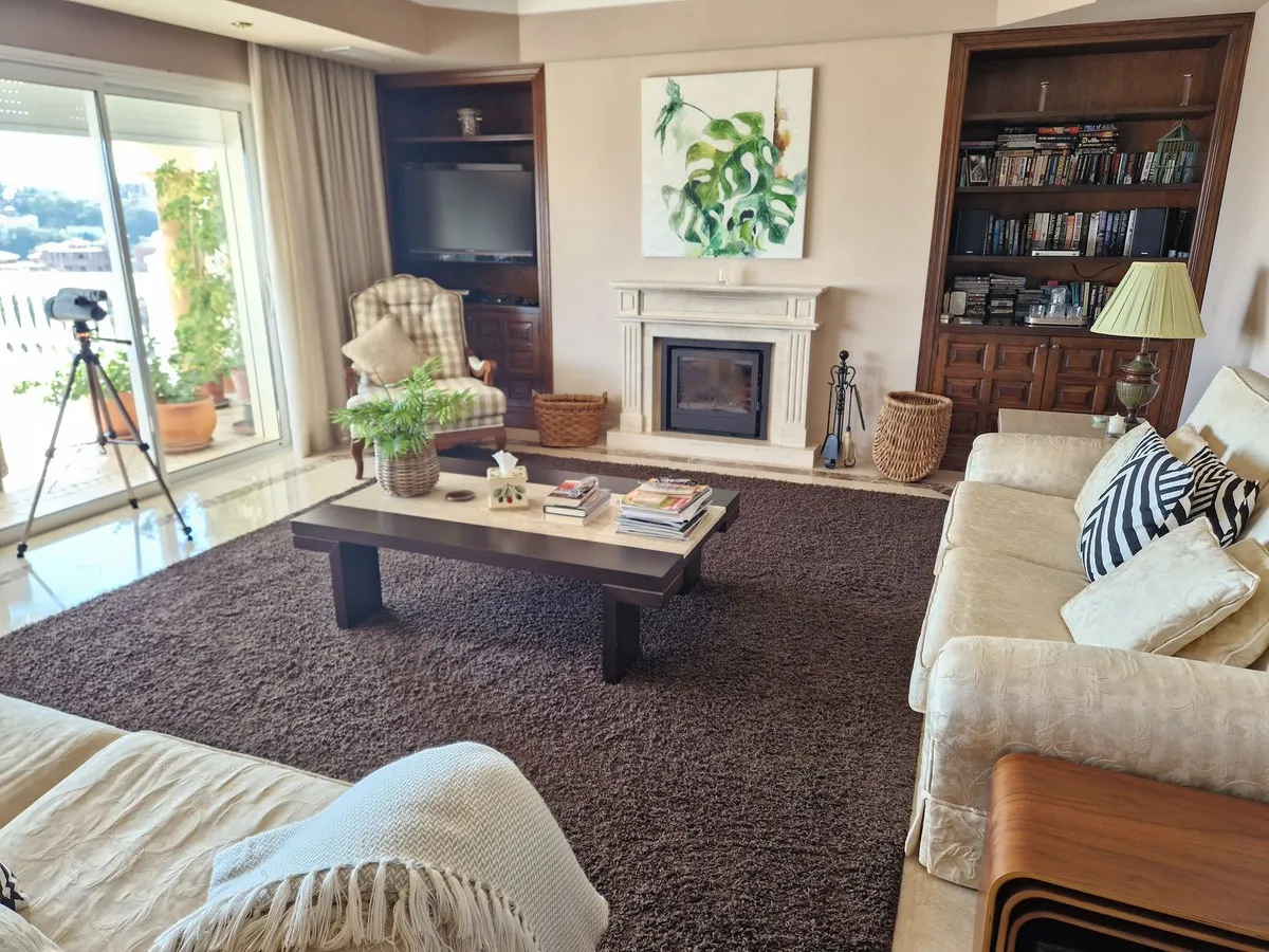 05aa9330-3f43-46fe-9b64-c48bc380d965