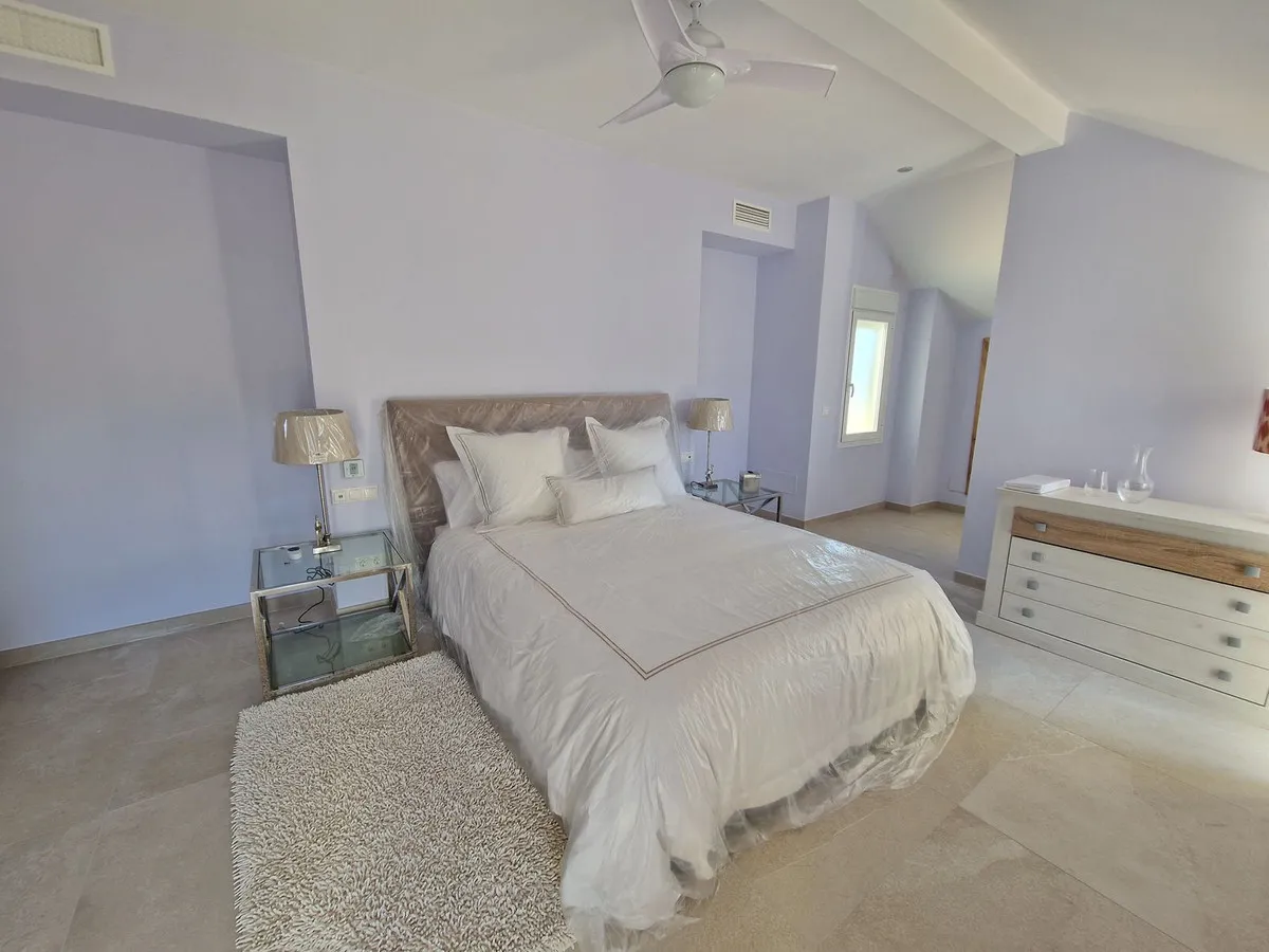 37294bcc-2c4f-43c0-8fa7-df73b1a91f05