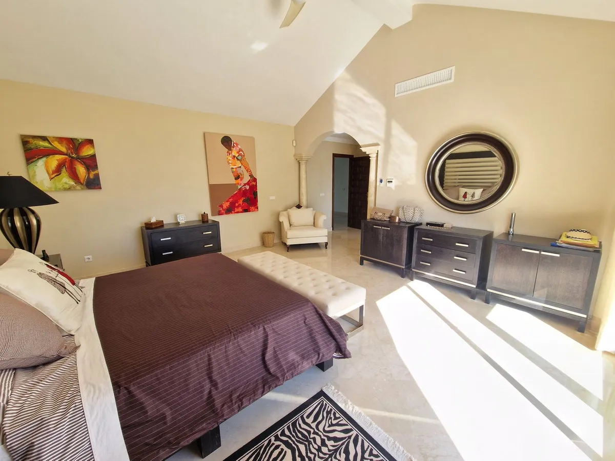 58cca1c4-f053-450d-a77b-23a0372011fb