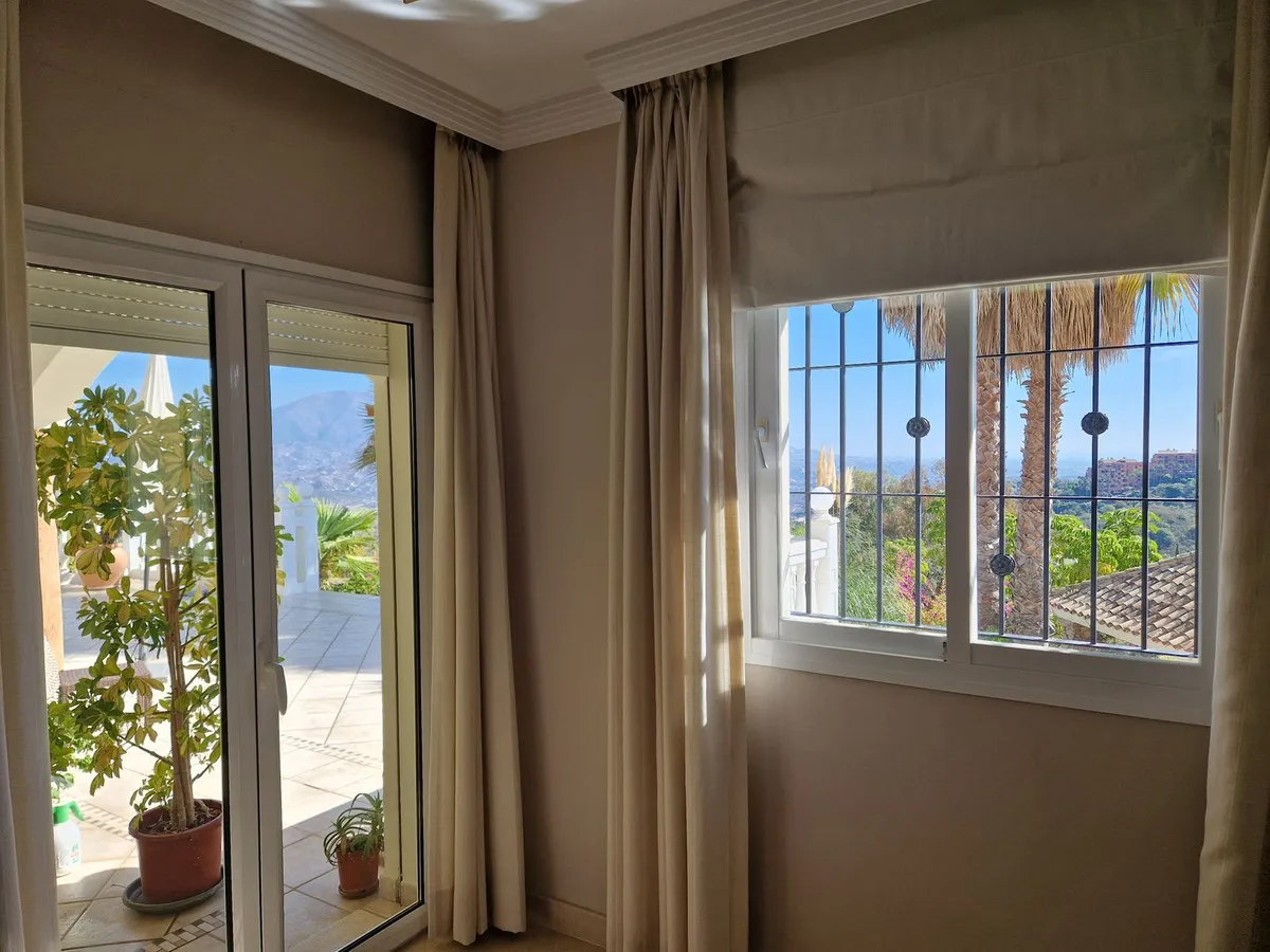 88bc4e65-c819-42ee-85c2-54ac66268e63