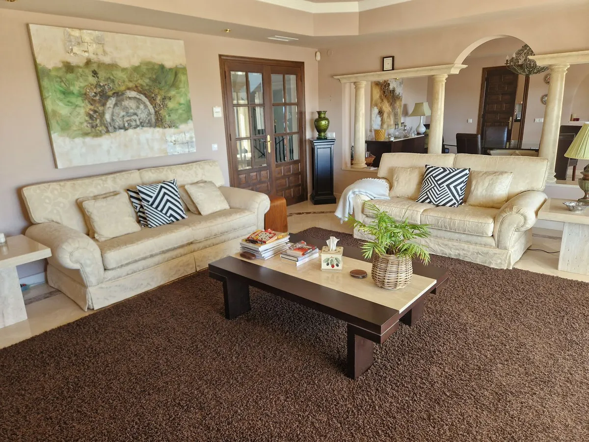 903caeba-ace5-422f-bb4e-599ae3ad7d51