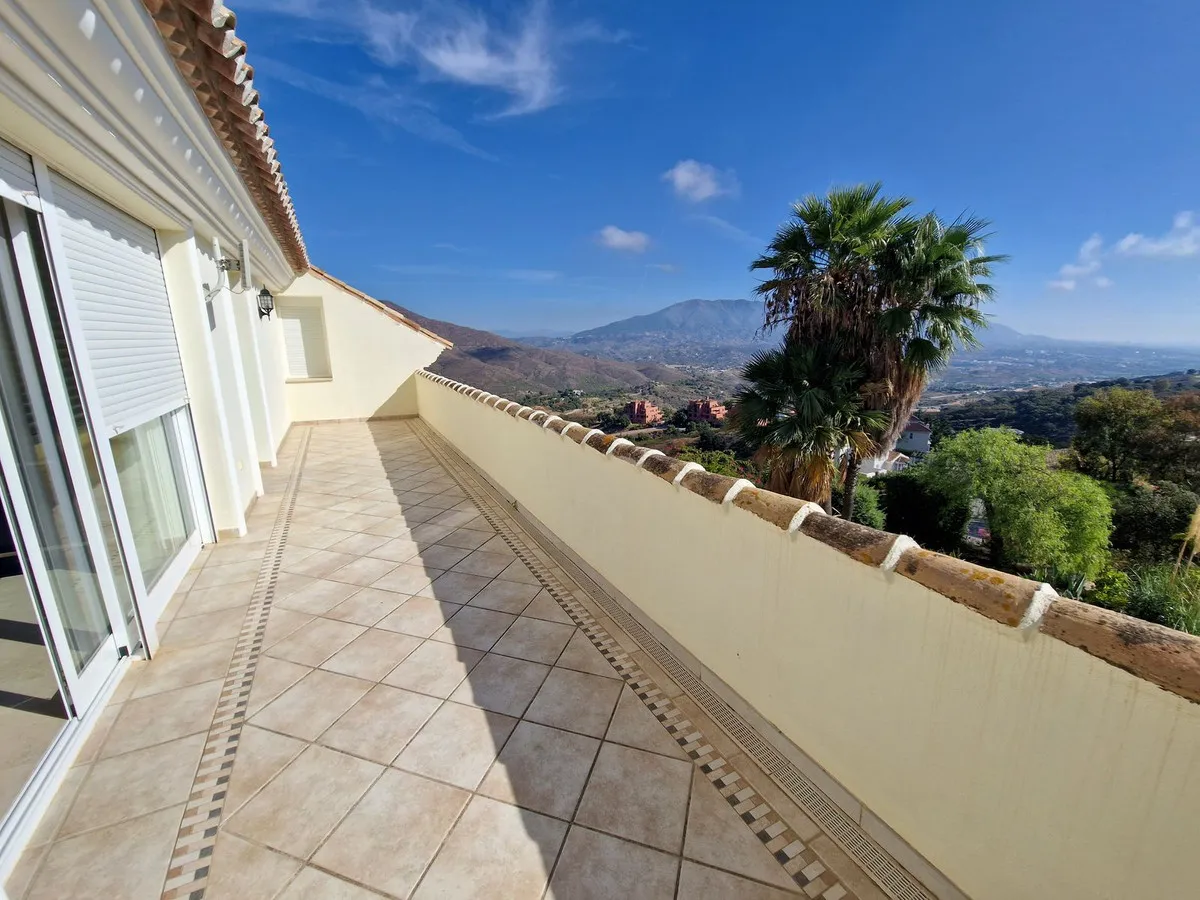 9bf30b4b-86d9-43b8-8e6e-12398f3be163