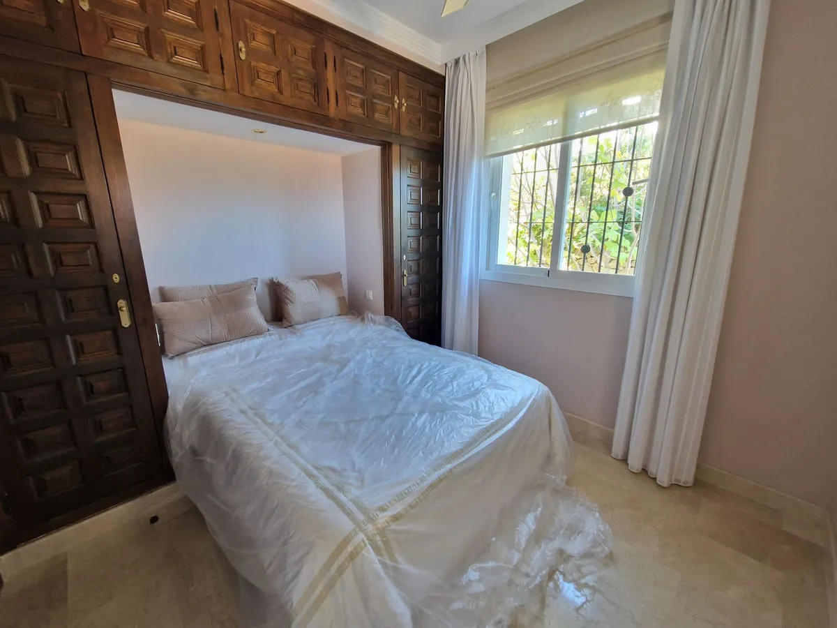 acc0a6f3-b5f7-4e77-ab82-f4a2c301ffe4