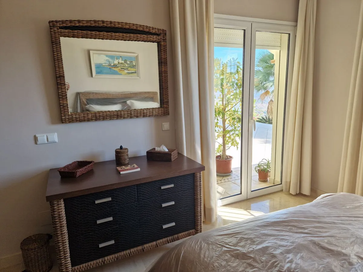 d56cf81e-cb5b-46c6-b2e0-5e51089ec922