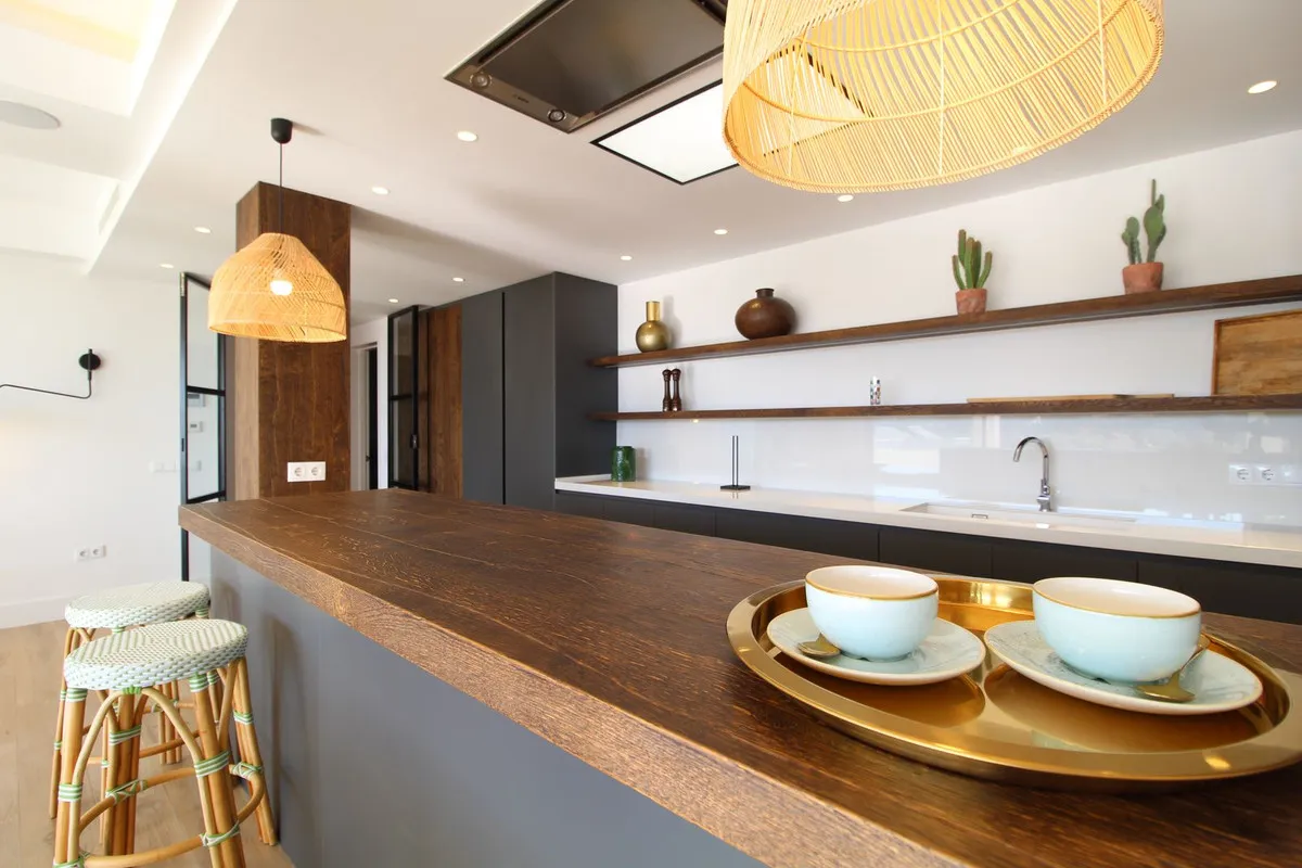 07b9ddad-19e7-4820-883e-125469a3f9f0