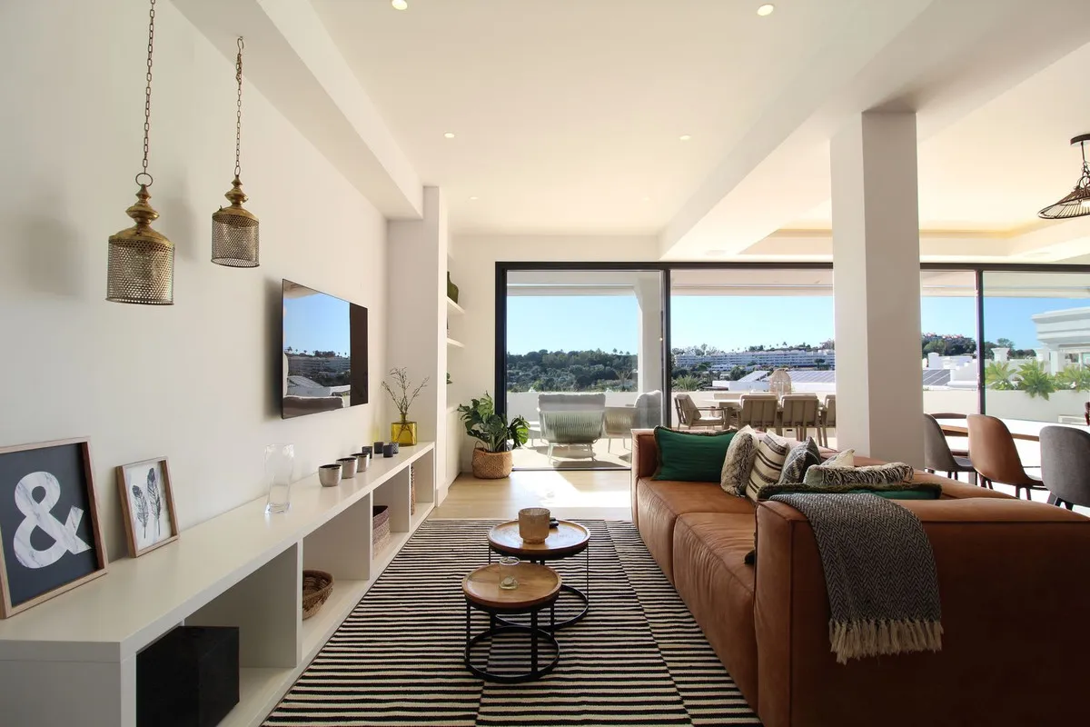 16d58aae-210c-461b-bb2f-c4c908e91b1e