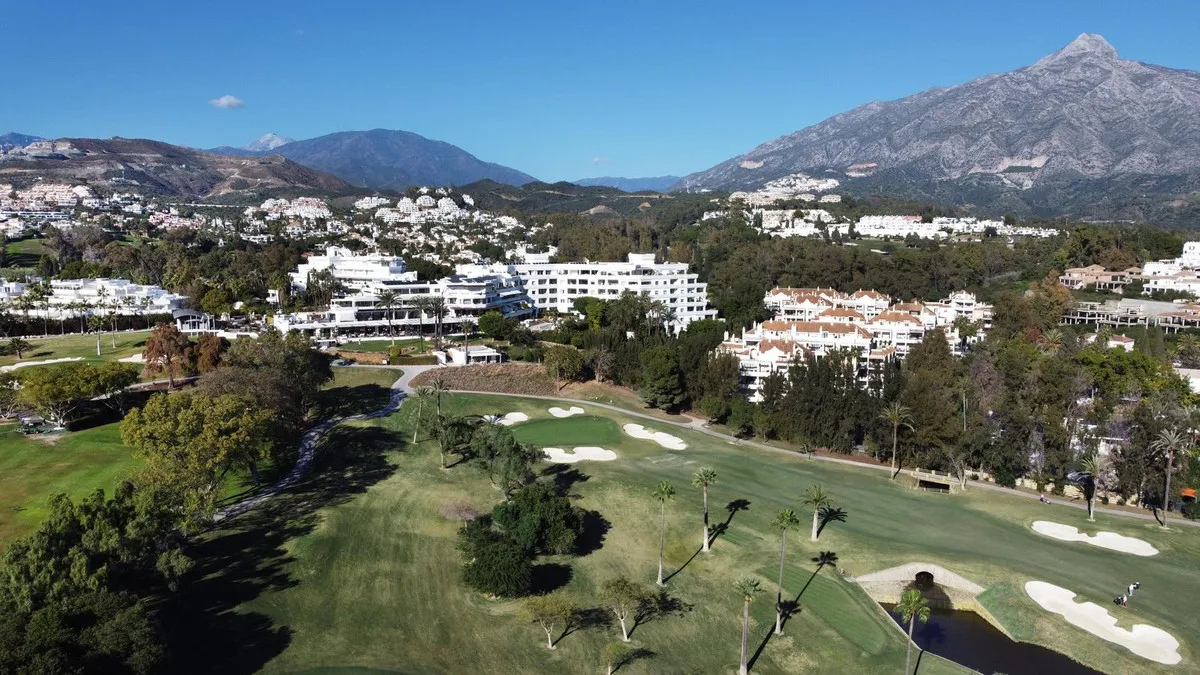 3c162d9c-6264-4f9d-8260-144ddee866fa