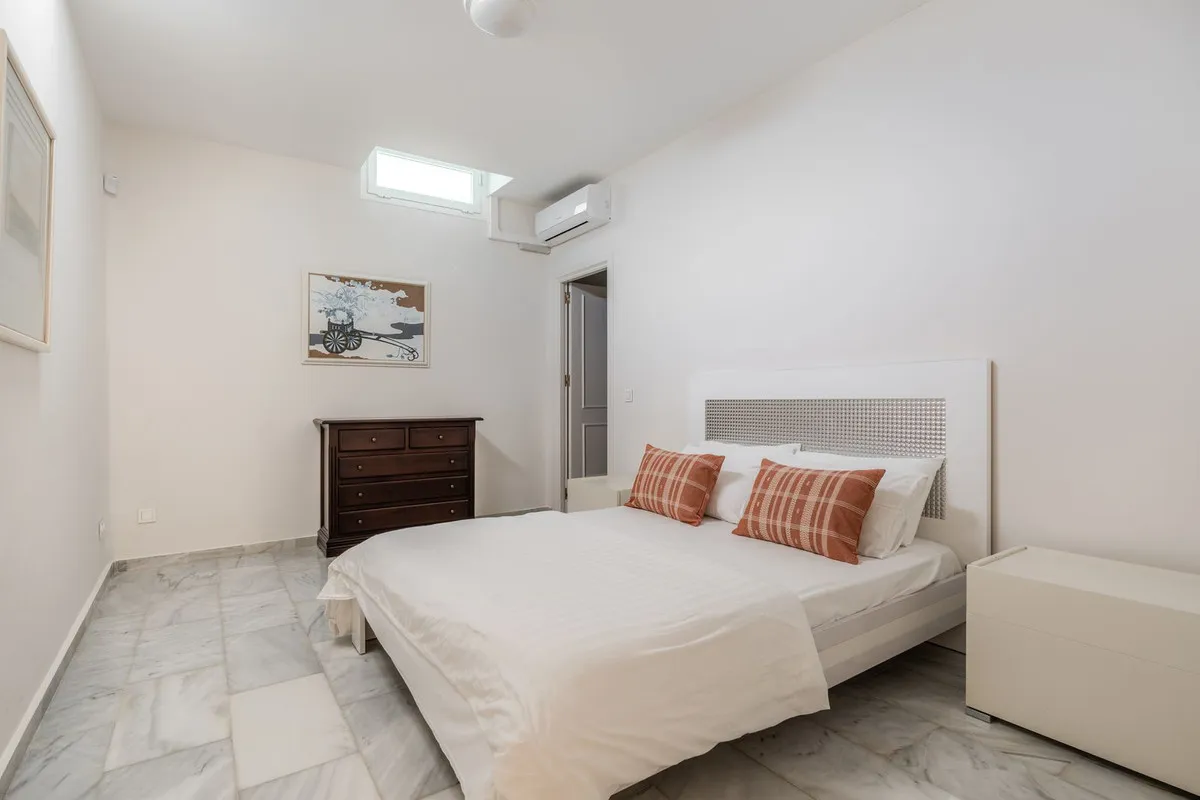 12ca120e-79fc-4d16-a196-1cad3af29e5c