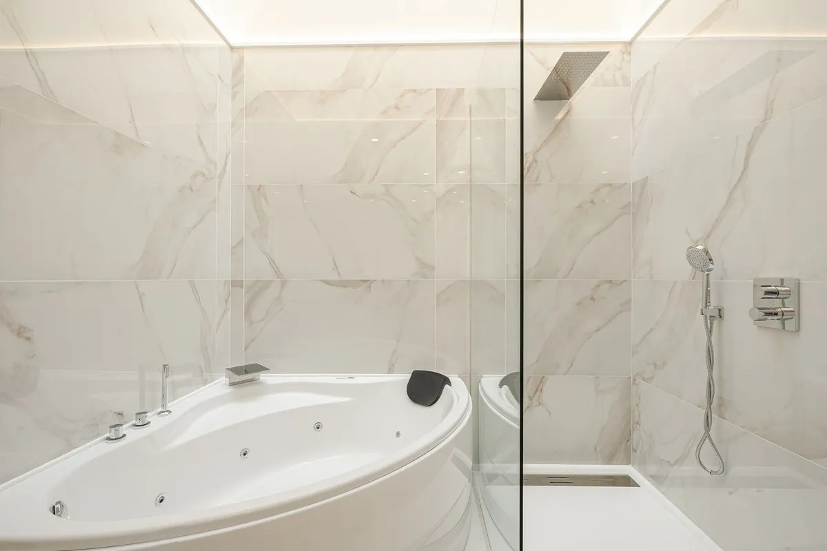 166a9e4b-f704-4c35-821a-e53ef095dd30