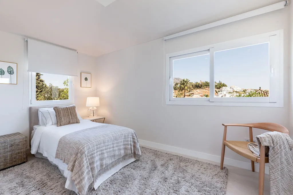 6e04d428-a407-46f6-bb15-64bd33dd9438