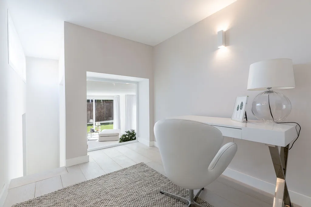 8fe2604d-727a-48dc-b5ac-578c7e14bac0