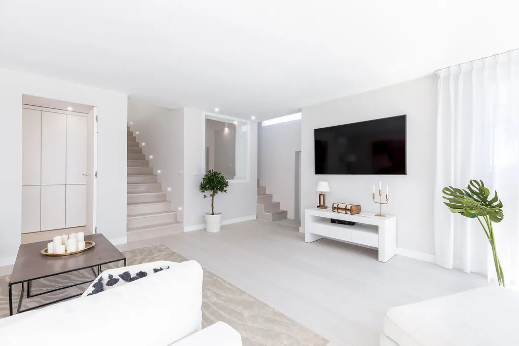 ddb92a66-f81b-4ff2-bab0-e2cb8e793d49