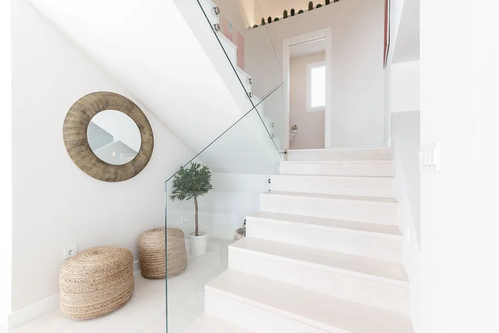 df904af9-5c08-4ac6-82c2-d34465faf5a6