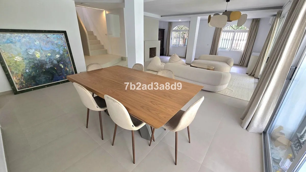 98b0dbbb-1e36-4d8a-b0e9-98206b046662