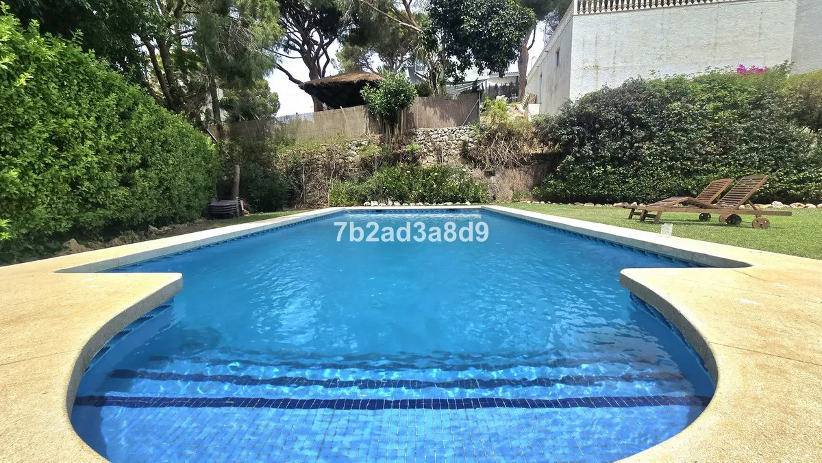 9a812e4e-72bc-4e8c-bb82-98f4dde36d7d