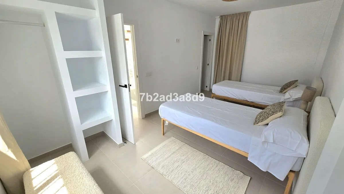 b41ce65b-2324-4e13-9a05-3fab79b09a50