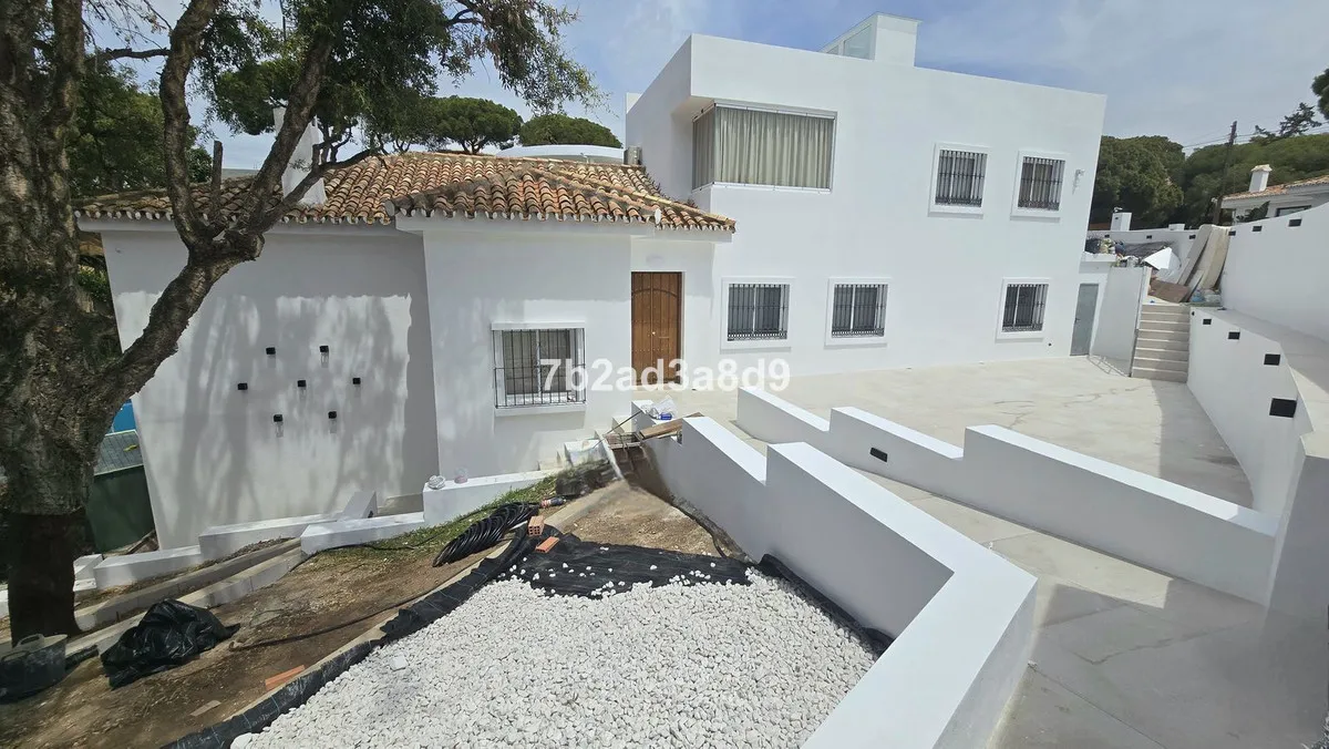 d8bba0f5-7807-40b3-b1ce-76958e7ad2c0