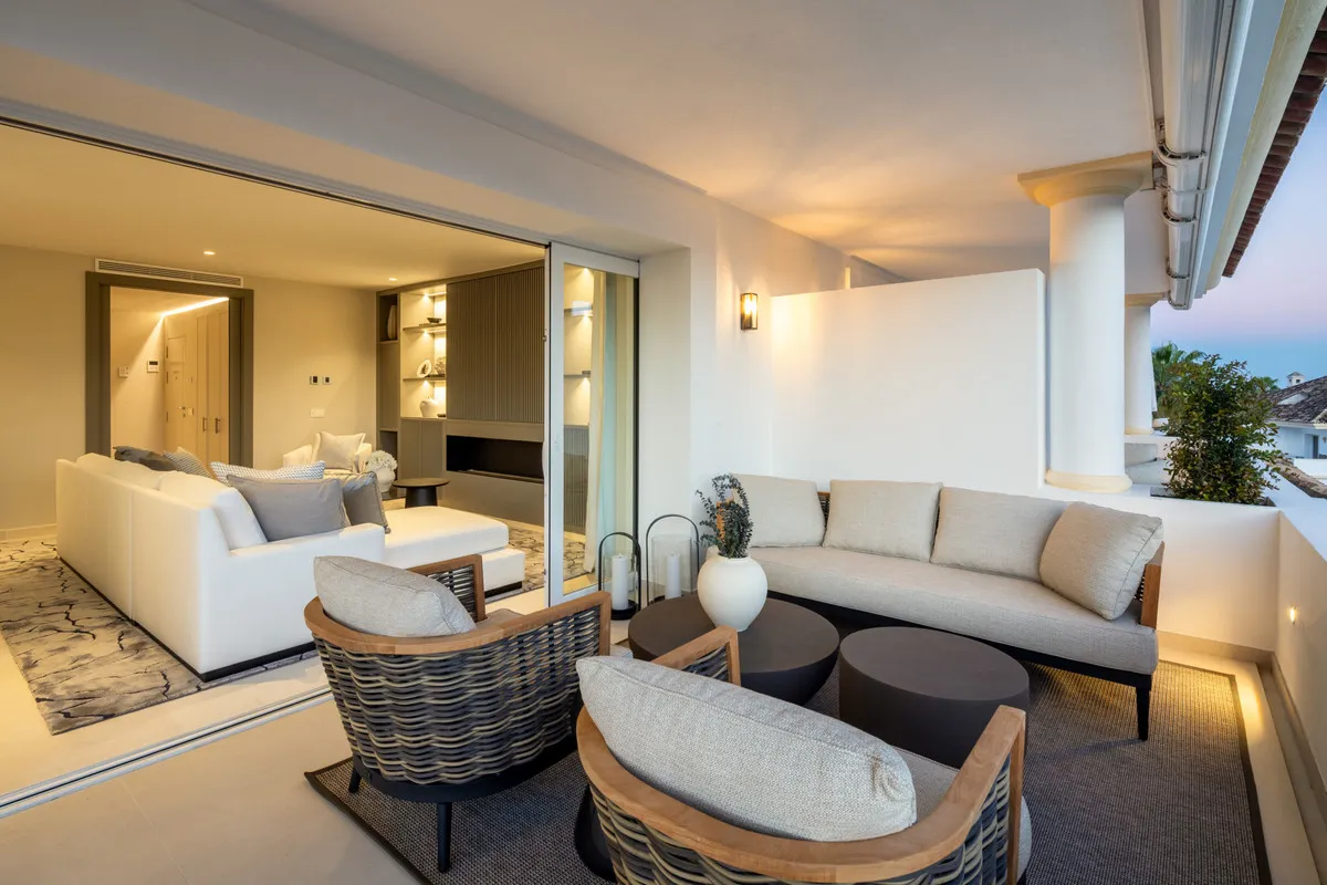 0f2a7eeb-351c-4eba-8b72-fd46d2152058