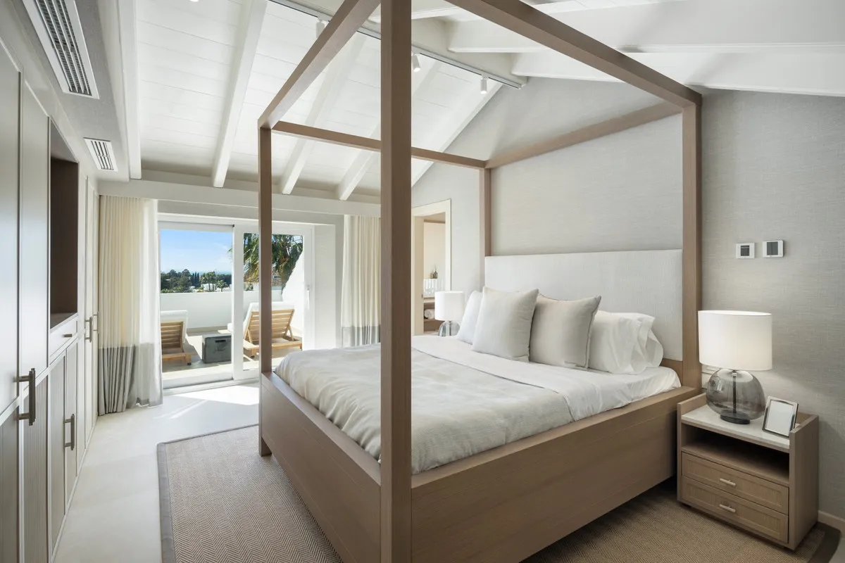 811c1f98-6b95-4858-b5d5-1f9144dcf2c6