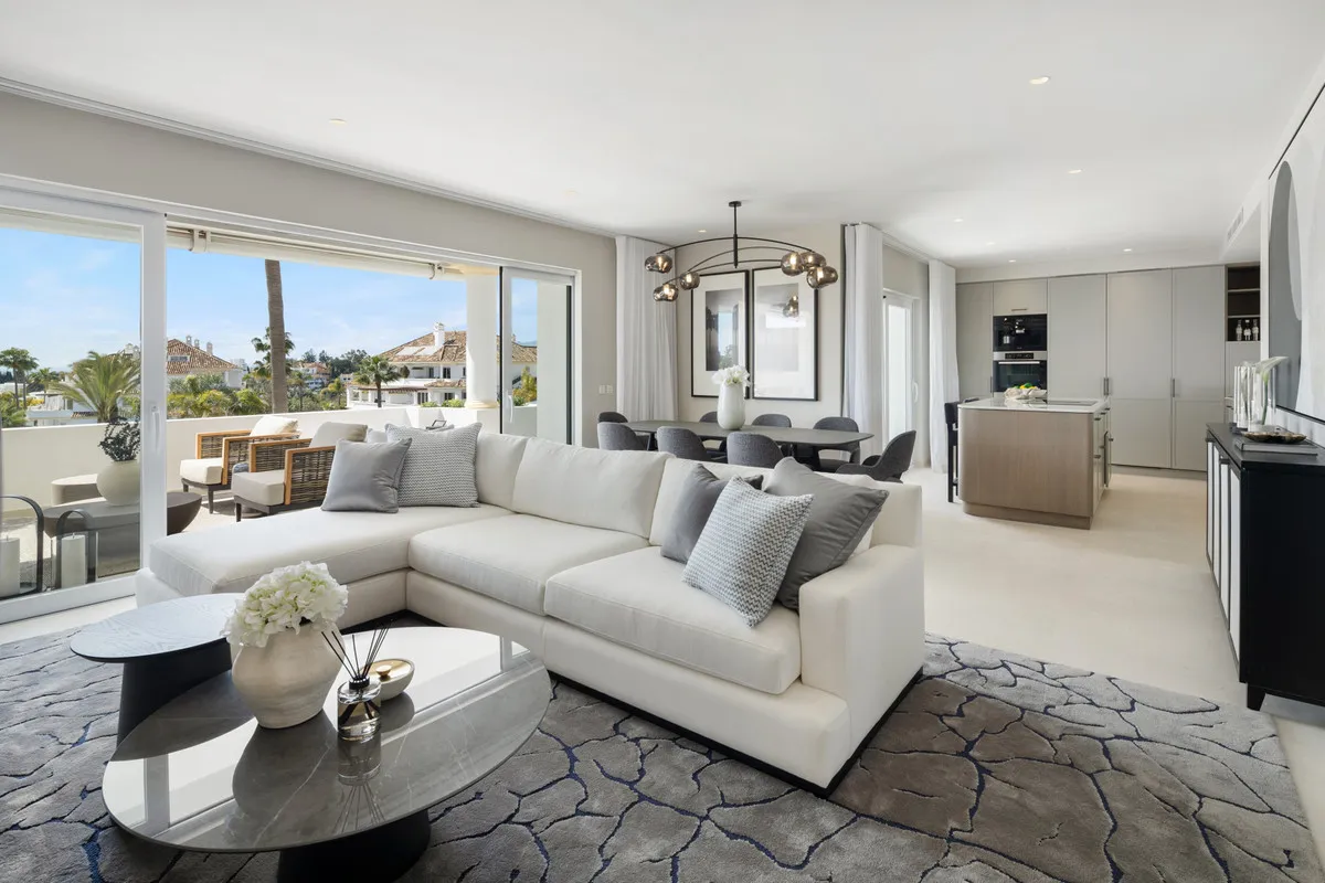 90a46048-9dc8-4b72-bf0f-9d6ae60c109f