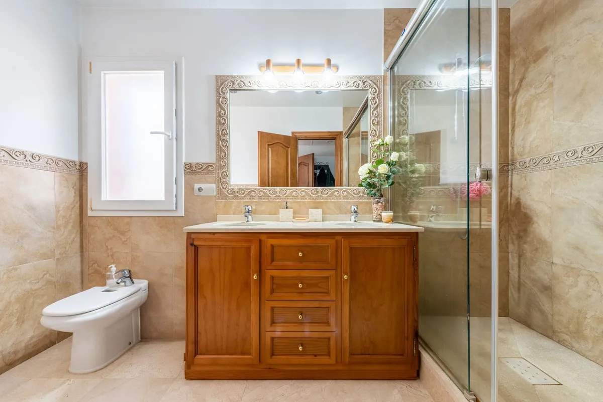 348ca85c-d8a0-48bb-8d13-d53a90fc23ab