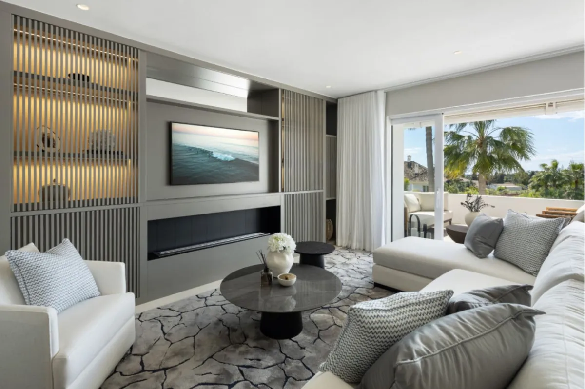 7216dae4-92b9-4a8b-ae02-f8f639484fad