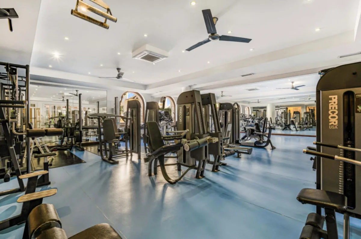 966f8400-acc5-4f39-8a22-f286852b92a2