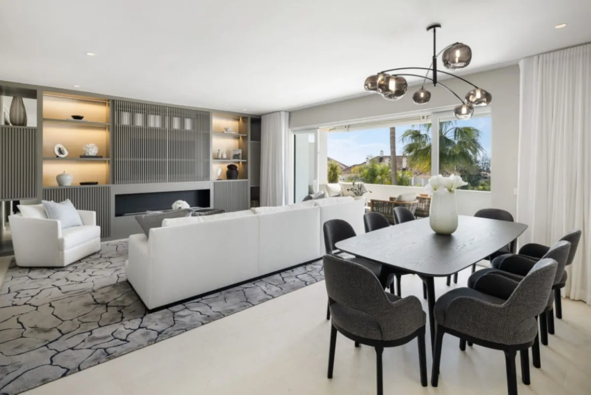 e8982e5b-cb1c-46a5-b0c9-e8f335aa5461