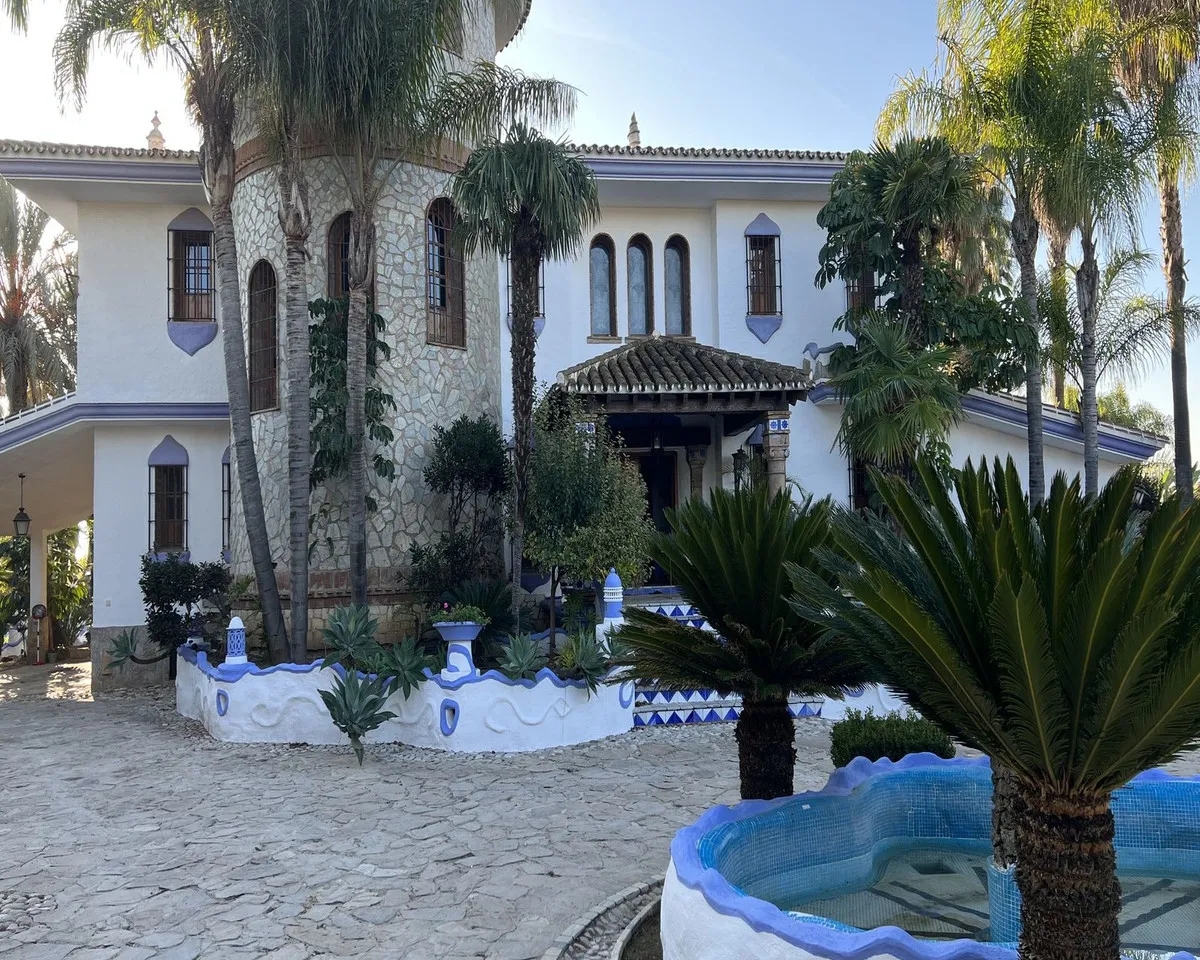 c7269ca0-2bde-419f-88c8-556df22824a2