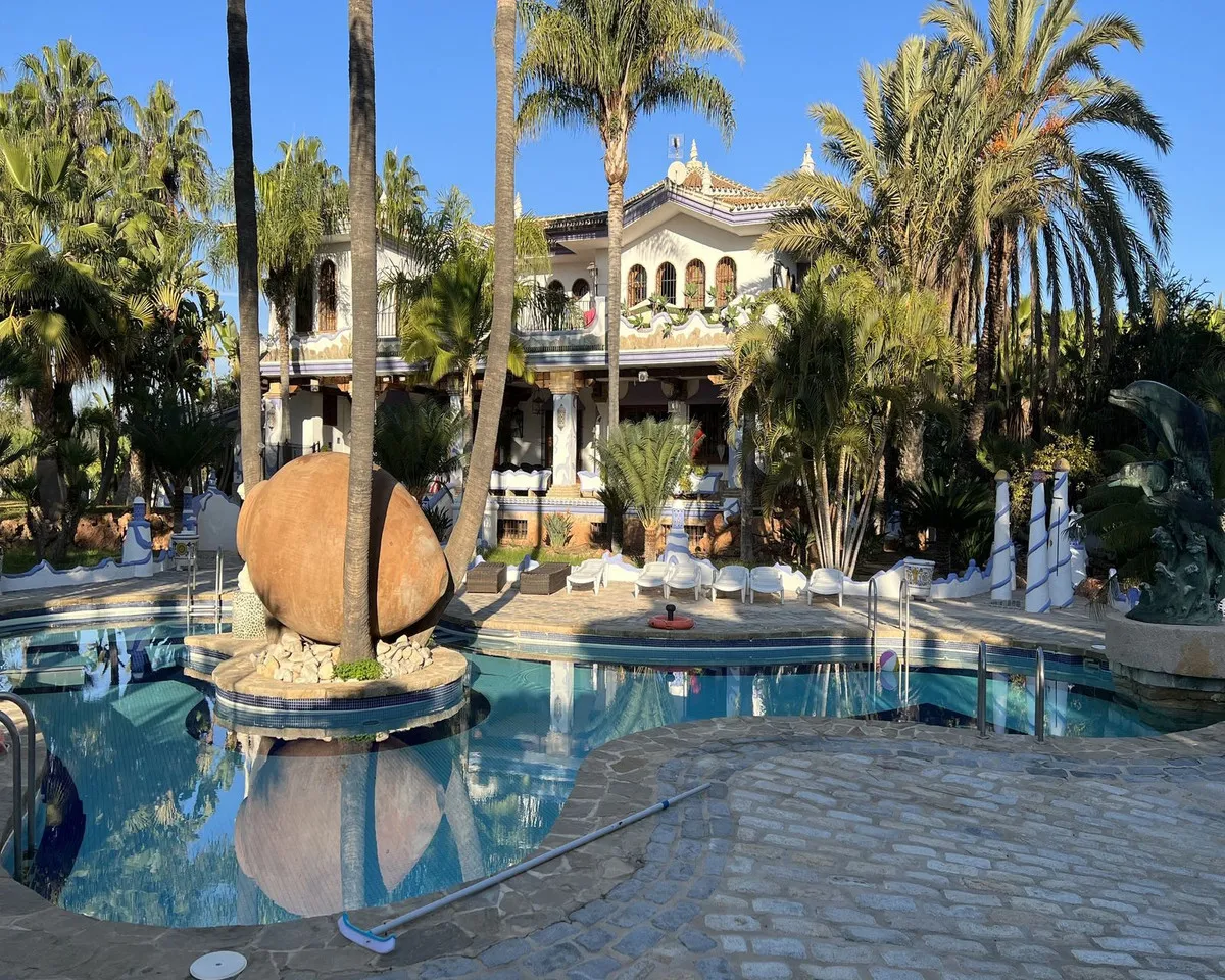 d7ca1f3e-7fdc-4ca8-a1cb-d9ea576aa411