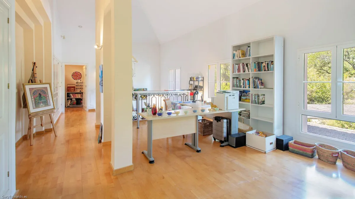 b75e4c8f-fec3-41a0-a7b1-e0bd0047a0fc